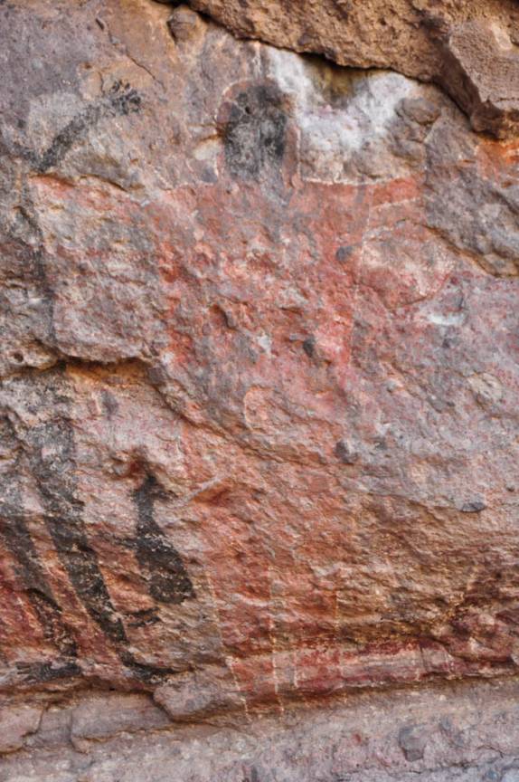 Feiticero retratado em pintura rupestre na Sierra de Santa Marta, região de San Ignacio, no deserto Vizcaino (Baja California - México)